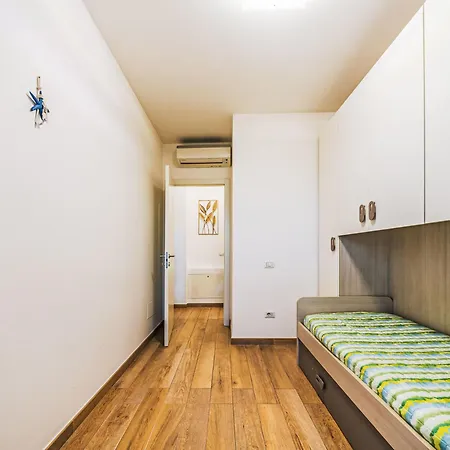 Alice By Interhome Apartament