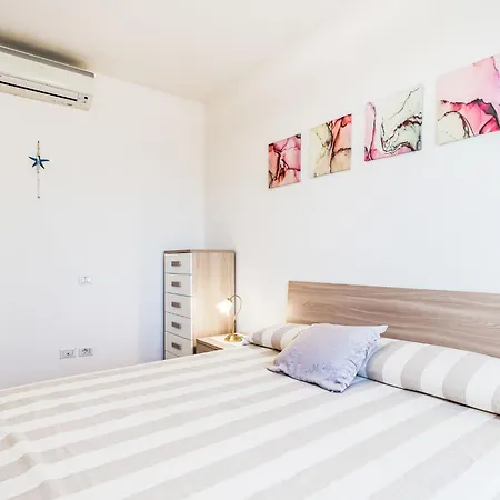 Apartman Alice By Interhome